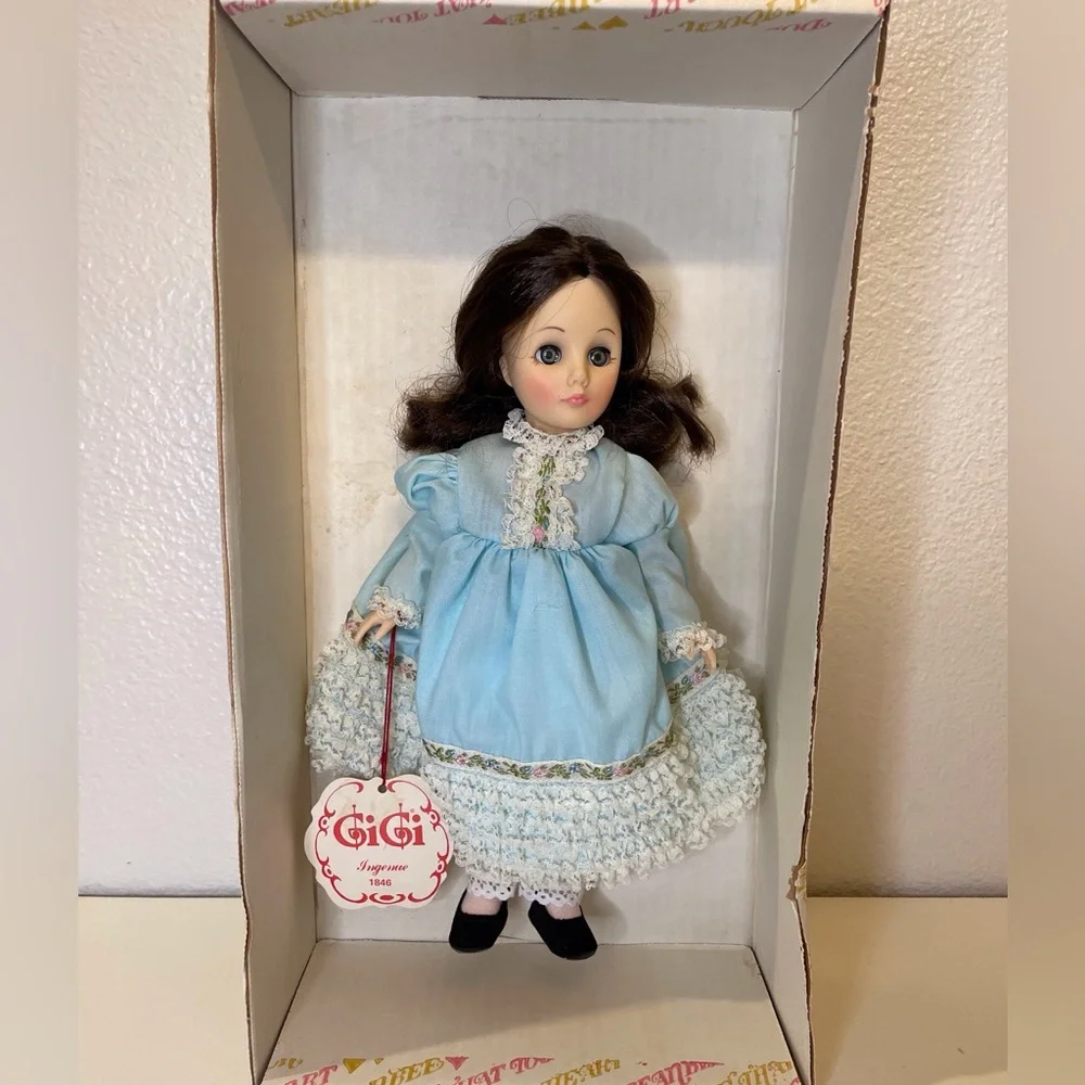 Effanbee GiGi Doll 1846 Sleep Eyes Rooted‎ Hair Blue Dress 11”